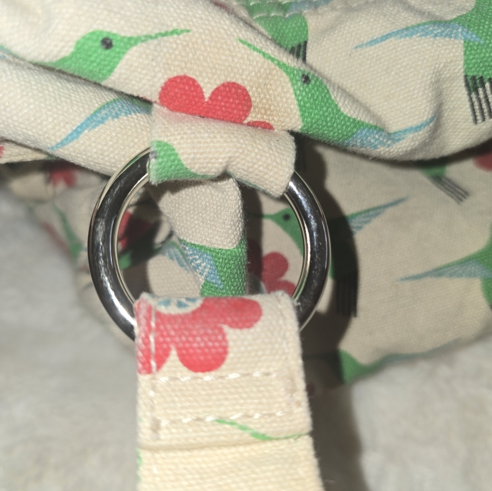 Bungalow 360 Cream and Red Floral Hummingbird Purse - Picture 6 of 13